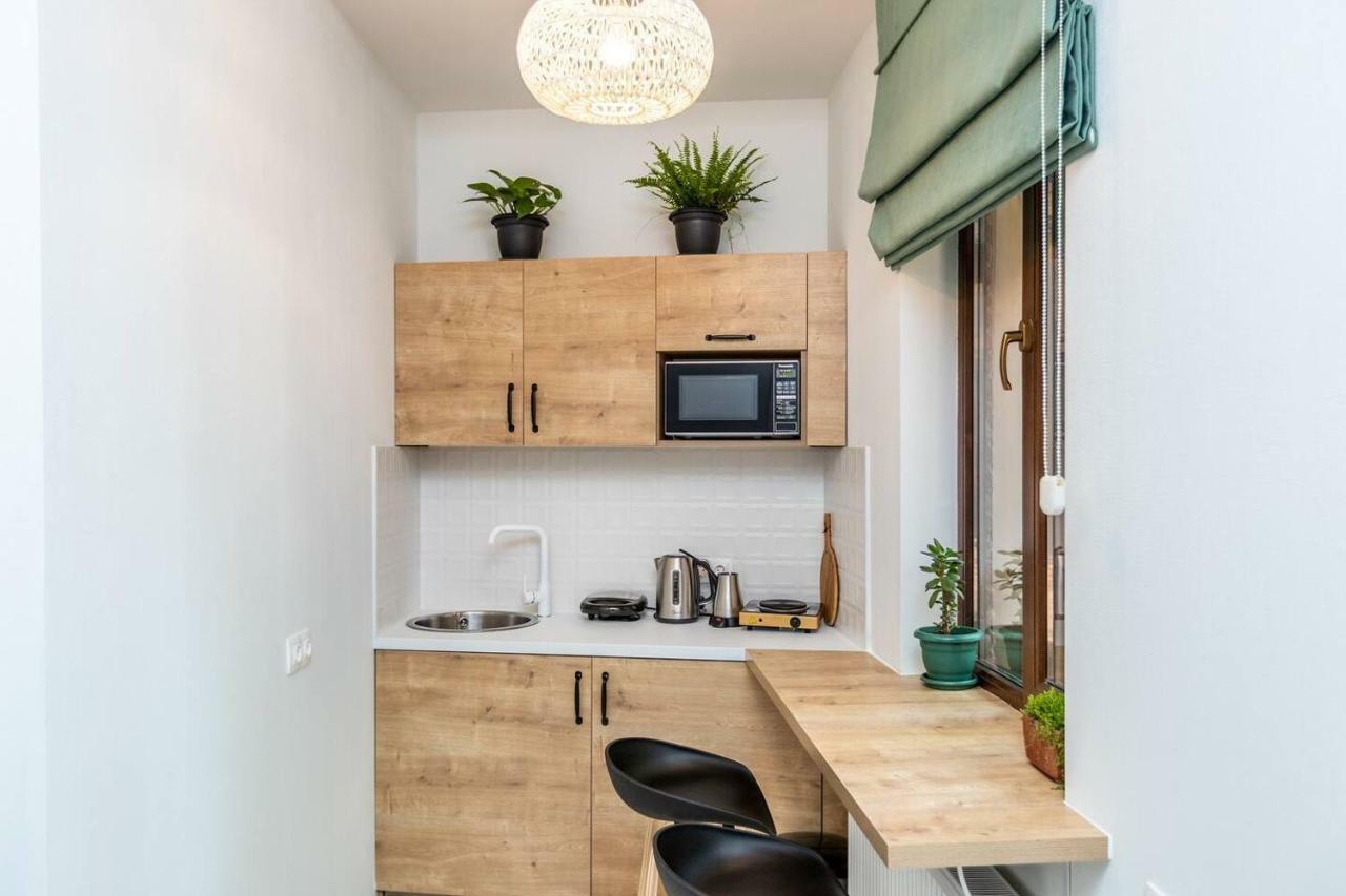Modern Studio Near Rustaveli Ave - By Wehost Tbilisi Zewnętrze zdjęcie